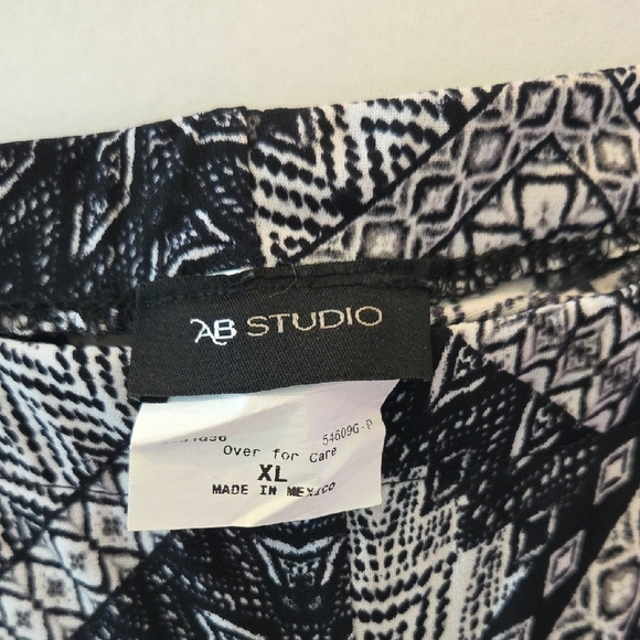 AB Studio Black, Grey and White Patterned Wide Leg Pants Women's Size XL - Picture 2 of 10